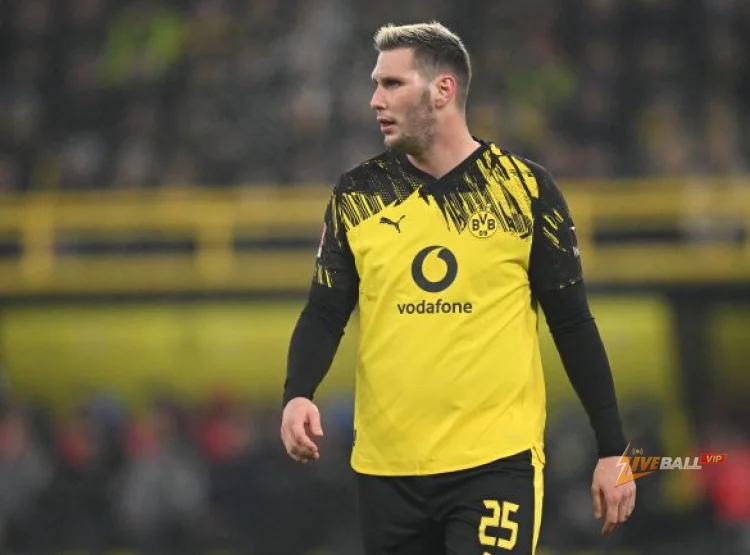Lars Ricken của Borussia Dortmund xác nhận Niklas Süle và Salih Özcan sẽ rời câu lạc bộ vào mùa hè