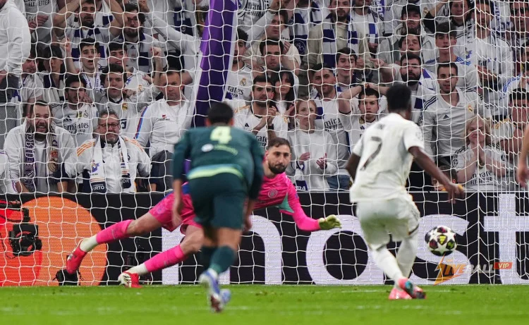 Vinicius Junior lập kỷ lục không mong muốn tại Real Madrid sau quả phạt đền của Manchester City