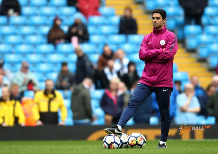 Arsenal được yêu cầu chi 60 triệu euro để chiêu mộ Castello Lukeba