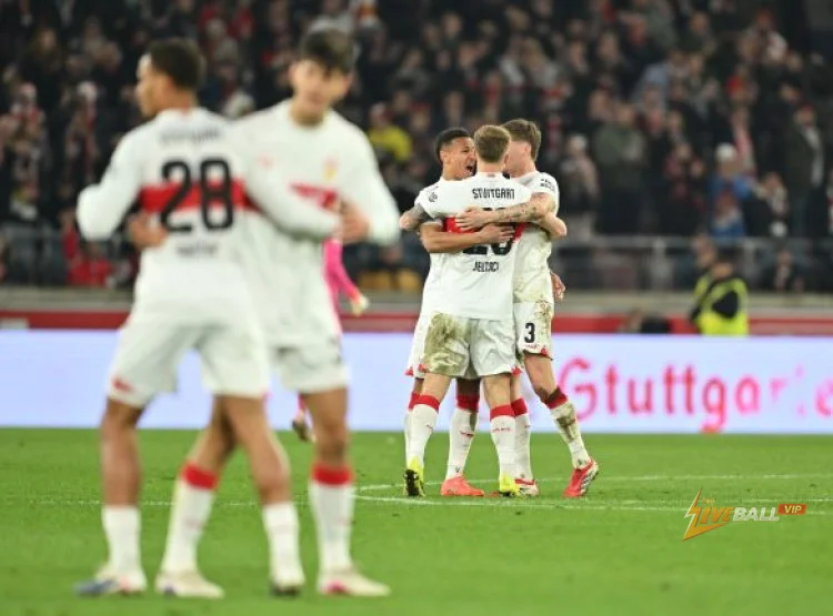 Bundesliga matchday 26 review: Bayern Munich goalkeeper crisis, the race for Europe gets tighter, and a six team relegation fight