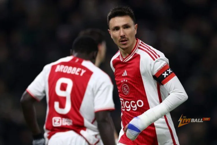 Player Ratings | Ajax 4-0 Sparta Rotterdam – Berghuis raises the roof