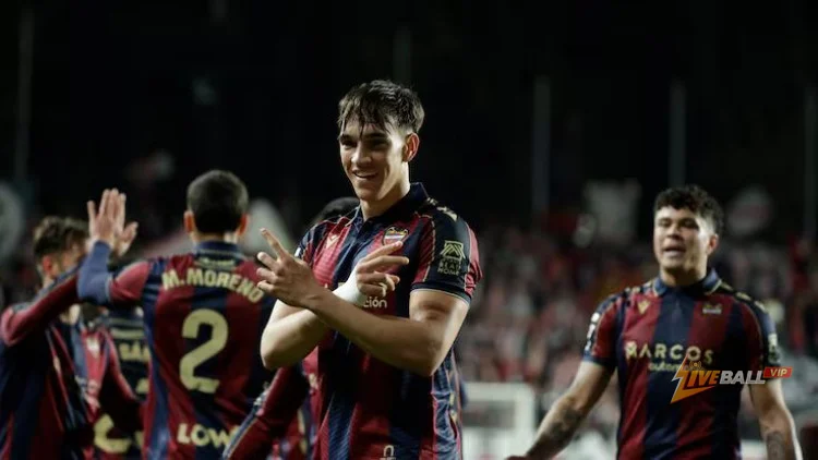 Rayo Vallecano deny Levante huge win with divine intervention from Pathe Ciss