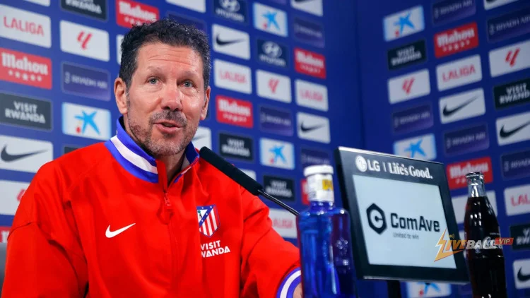‘Tôi là một người ngưỡng mộ’ – Diego Simeone nói về hậu vệ Tottenham Hotspur liên quan đến Atletico Madrid