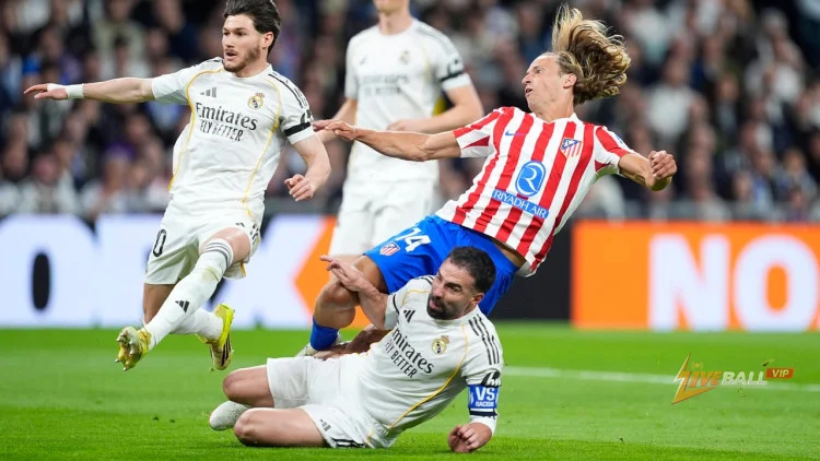 Marcos Llorente và Johnny Cardoso bức xúc về ‘quy tắc khác nhau cho các đội khác nhau’ trong trận derby Madrid