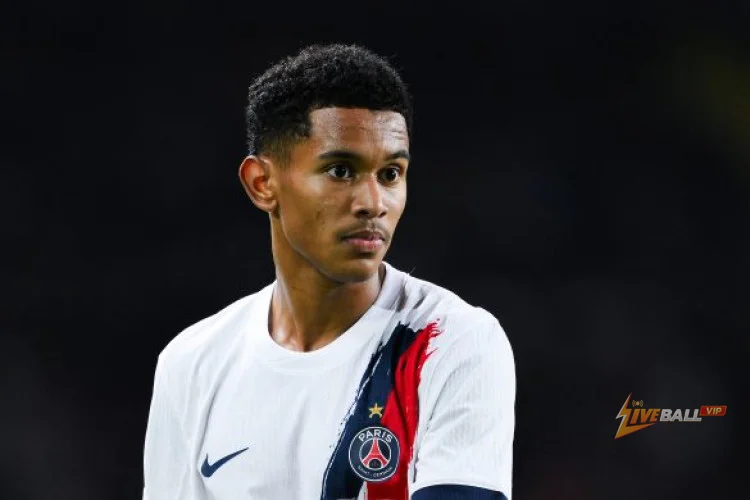 Senny Mayulu của PSG vắng mặt trong đội U21 Pháp
