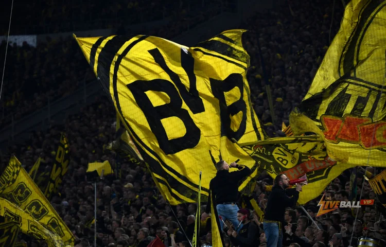 Borussia Dortmund lạc quan về việc chiêu mộ Archie Gray