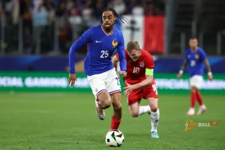 PSG’s Bradley Barcola emerges as the frontrunner to start on the left wing for France at the 2026 World Cup