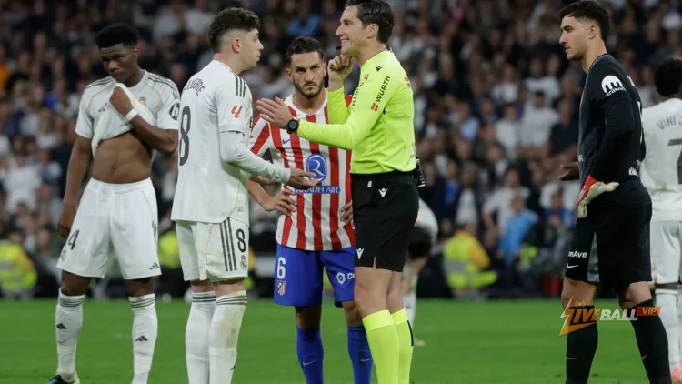 Real Madrid thở phào nhẹ nhõm khi Ủy ban Cạnh tranh ra phán quyết về thẻ đỏ của Fede Valverde