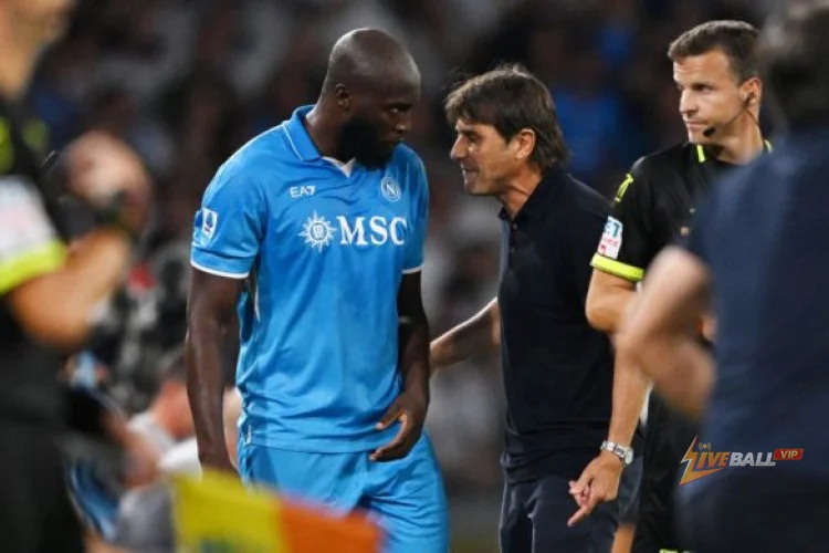 Đại diện của Romelu Lukaku đang đàm phán với Napoli để khôi phục hòa khí giữa các bên