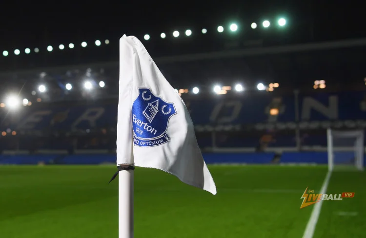 Everton hủy liên hệ với Manchester United với Jarrad Branthwaite