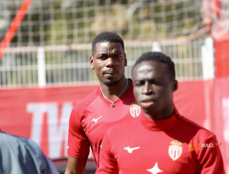 Paul Pogba kiếm được bao nhiêu ở AS Monaco?