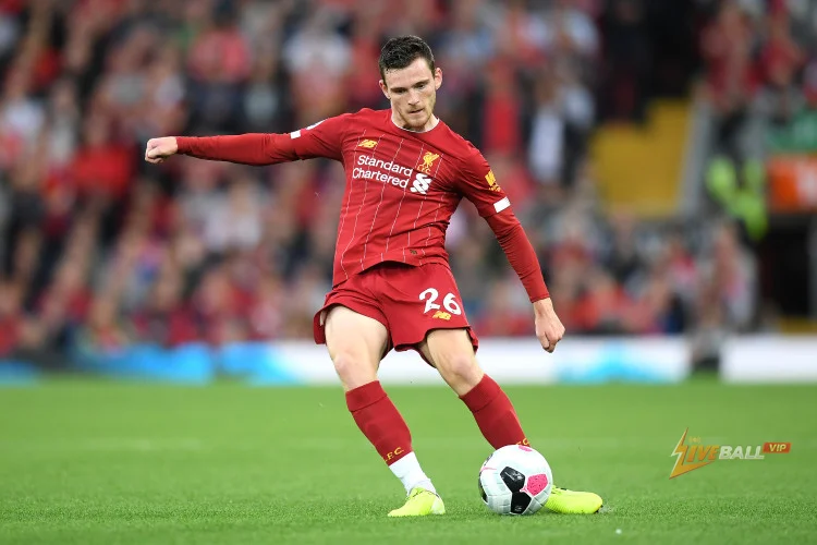 Juventus, Napoli đối đầu Tottenham trong cuộc đua Andrew Robertson