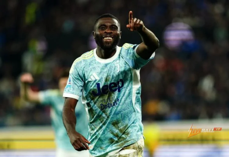 Juventus kích hoạt tùy chọn mua Jérémie Boga của Nice