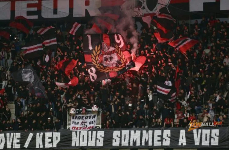 ความตึงเครียดที่ OGC Nice ท่ามกลางการต่อสู้ตกชั้น