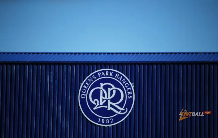 QPR สนใจกองกลาง EA Guingamp