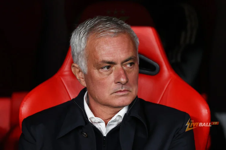 Jose Mourinho sắp trở lại Real Madrid làm HLV