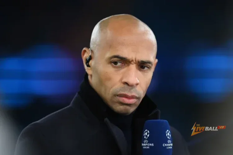 Thierry Henry và Presnel Kimpembe sẵn sàng trao giải Champions League trước trận chung kết PSG gặp Arsenal.