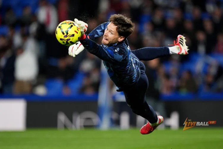 Real Sociedad sẽ chấp nhận 8 triệu euro cho việc bán mục tiêu của Barcelona.