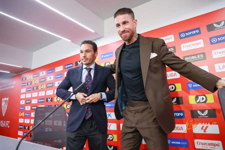 Thỏa thuận mua lại Sevilla của Sergio Ramos sụp đổ khi sự không chắc chắn bao trùm.