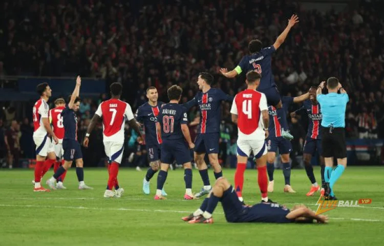 PSG-Arsenal ทีมรวม XI: Doué หรือ Saka? Pacho หรือ Saliba? Neves หรือ Ødegaard?