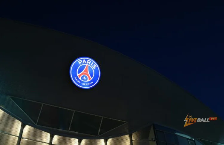 Porto đã có động thái chiêu mộ Mathis Jangeal của PSG.