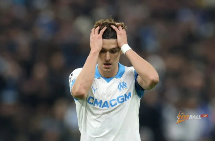 Hậu vệ Leonardo Balerdi của Marseille và Argentina không tham dự World Cup.