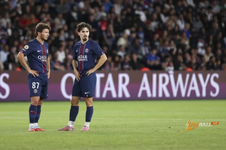 ฮอร์เก้ เมนเดส ยืนยันว่าดูโอชาวโปรตุเกสจะยังคงอยู่ที่ PSG ท่ามกลางรายงานความสนใจจากเรอัล มาดริด