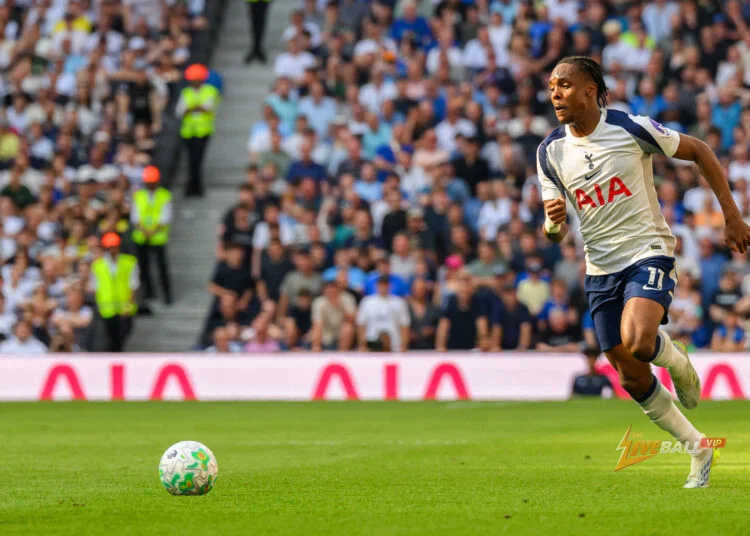 Tottenham do dự trong việc bán Mathys Tel bất chấp những thất vọng và liên kết với Bournemouth.