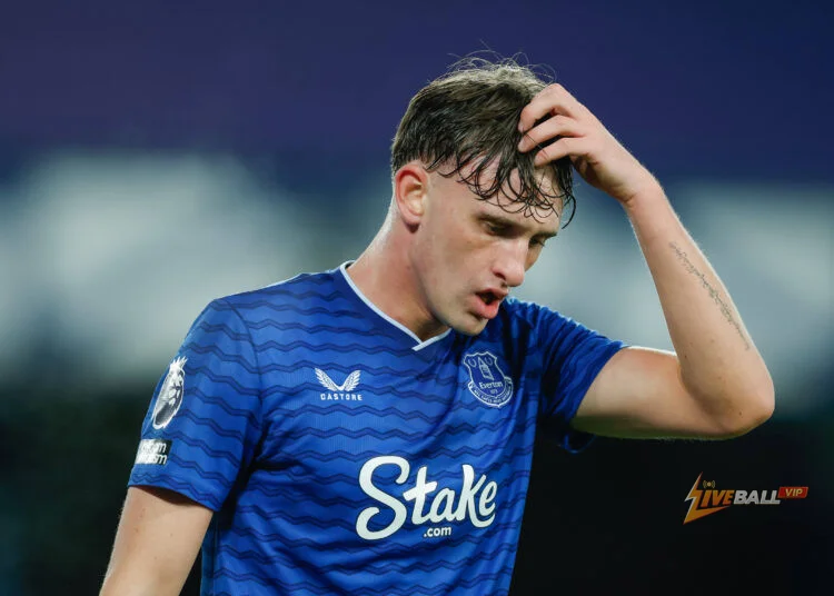 Các câu lạc bộ League One và League Two đang chuẩn bị cho một thương vụ cho mượn Luca Davis vào mùa hè.
