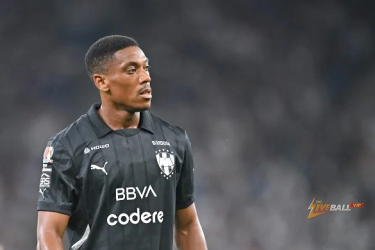 Cựu tiền đạo Manchester United Anthony Martial nhắm đến việc trở lại Ligue 1, nhưng…