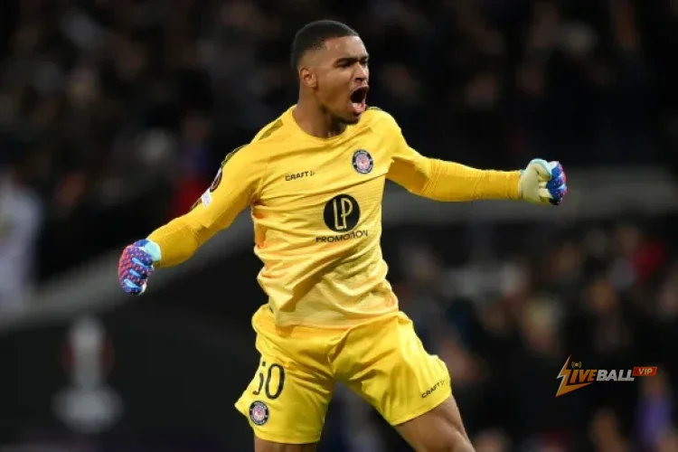Toulouse đã đặt giá yêu cầu cho Guillaume Restes giữa sự quan tâm từ Aston Villa.