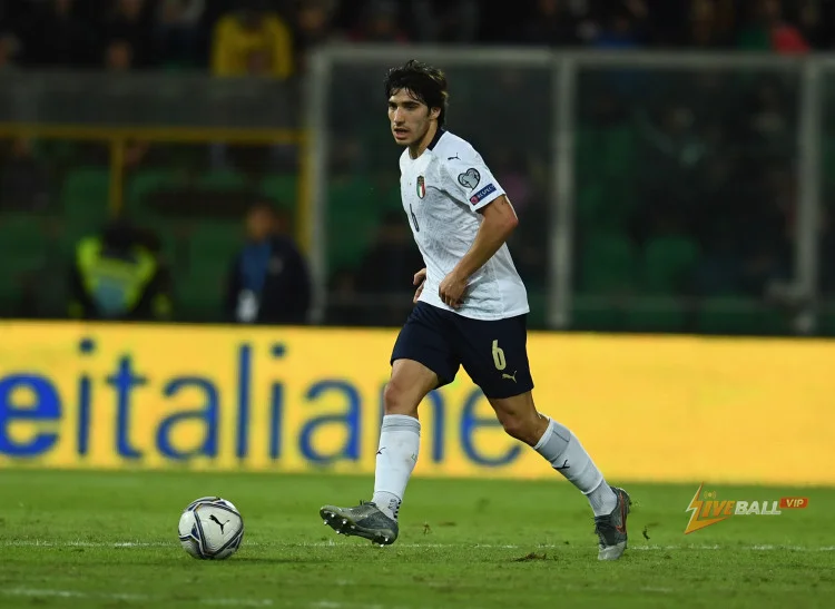 แมนเชสเตอร์ ซิตี้ เตรียมยื่นข้อเสนอ 110 ล้านยูโรสำหรับซานโดร โทนาลี