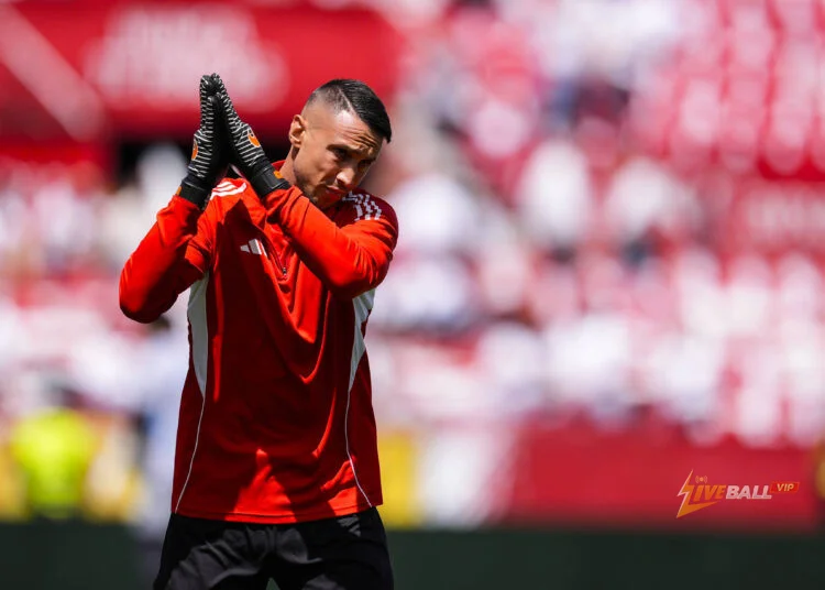 Odysseas Vlachodimos hy vọng sẽ trở lại Sevilla vào mùa hè này.
