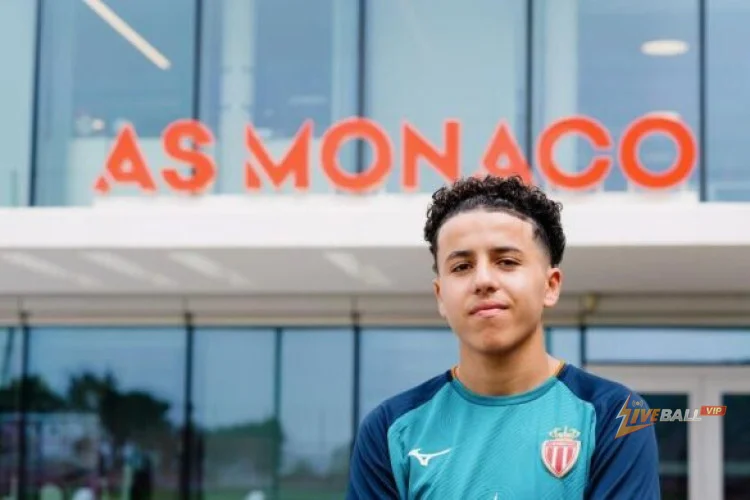 อย่างเป็นทางการ | AS Monaco เสร็จสิ้นการเซ็นสัญญากับ Aymen Assab