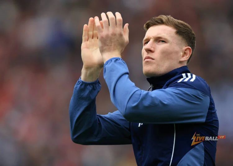 Manchester United được khen ngợi vì quyết định rút lui khỏi thương vụ Elliot Anderson.