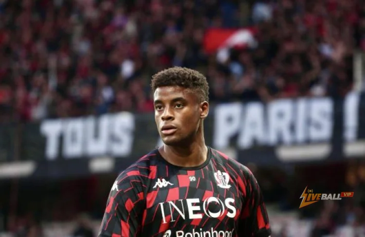 Preston North End could submit Kevin Carlos bid