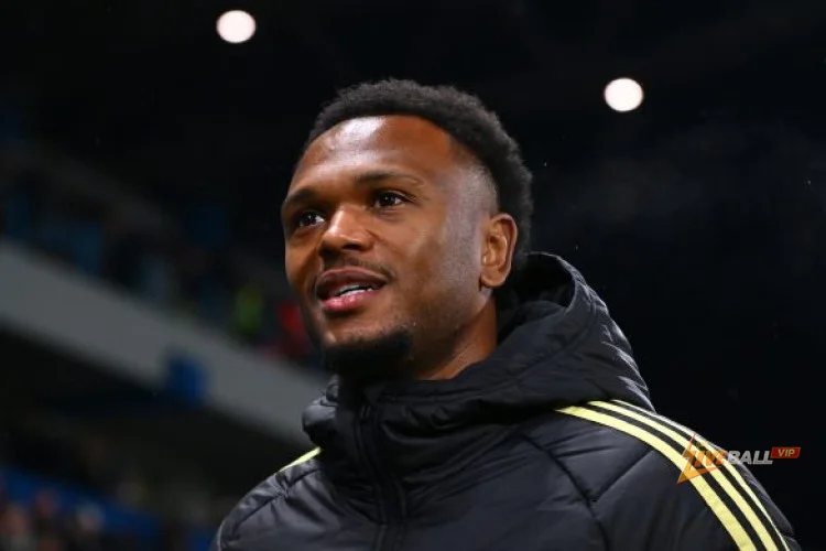 Cầu thủ Loïs Openda của Coventry City sẵn sàng chuyển đến Lyon, nhưng…