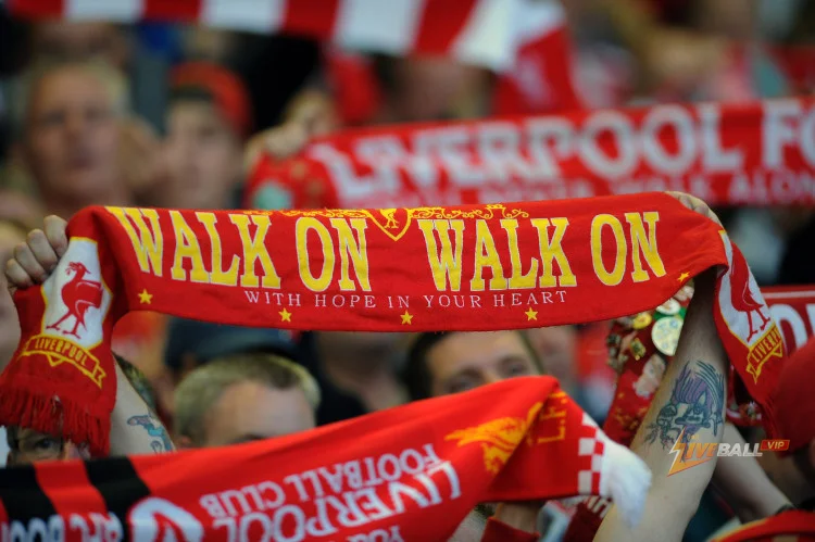 Liverpool, Everton, Crystal Palace quan tâm đến Takehiro Tomiyasu