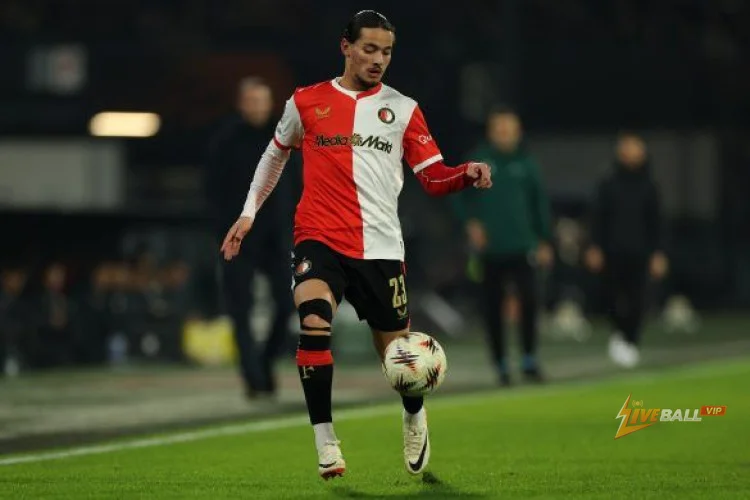 Incoming Newcastle United boss targets Feyenoord’s Anis Hadj Moussa as statement signing