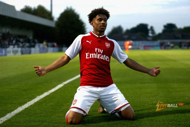 West Ham United đang nhắm đến việc chiêu mộ Reiss Nelson vào mùa hè.