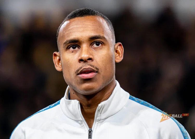 Igor Paixao muốn ở lại Marseille giữa những liên kết với Leeds United.