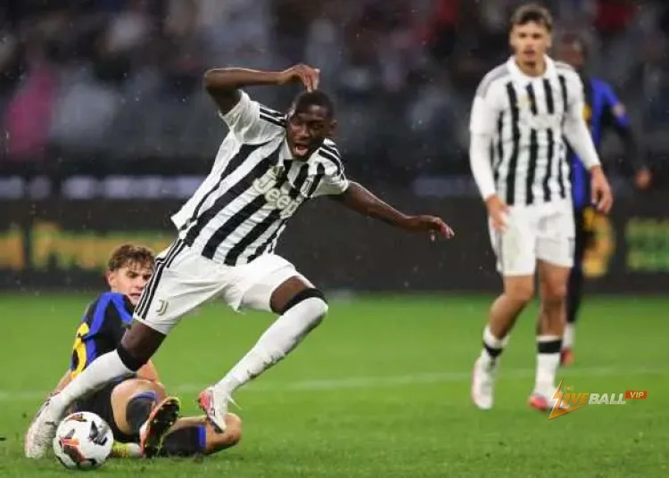 Luciano Spalletti chỉ trích Randal Kolo Muani mặc dù Juventus đã giành chiến thắng trước Frosinone.