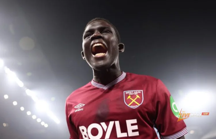 Brentford và West Ham gần đạt được thỏa thuận về việc chuyển nhượng El Hadji Malick Diouf.