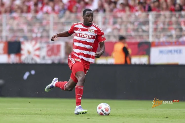 Ilyas Ansah nói lời tạm biệt Union Berlin khi việc chuyển nhượng đến Hull City đang đến gần.