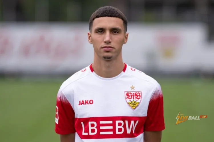 บิลาล เอล ข่านนุส ของ VfB สตุ๊ตการ์ท จะกลับไปอังกฤษหรือไม่?