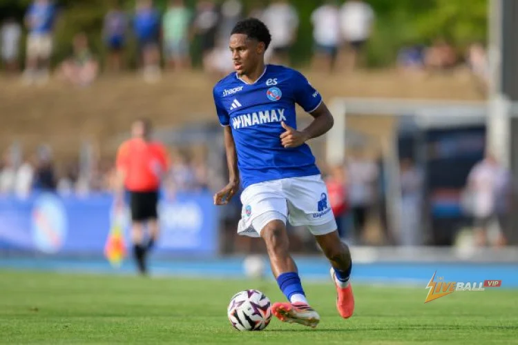 Mathis Amougou của Strasbourg có thể gia nhập Toulouse.