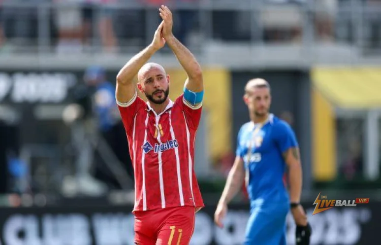Cựu tiền vệ của Watford và Hull City gia nhập Utrecht với hợp đồng một năm ở tuổi 39.