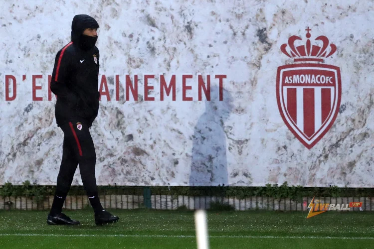 ลามีน คาเมร่า เตรียมอยู่กับ AS Monaco ต่อไป ขณะที่เชลซีประสบปัญหา