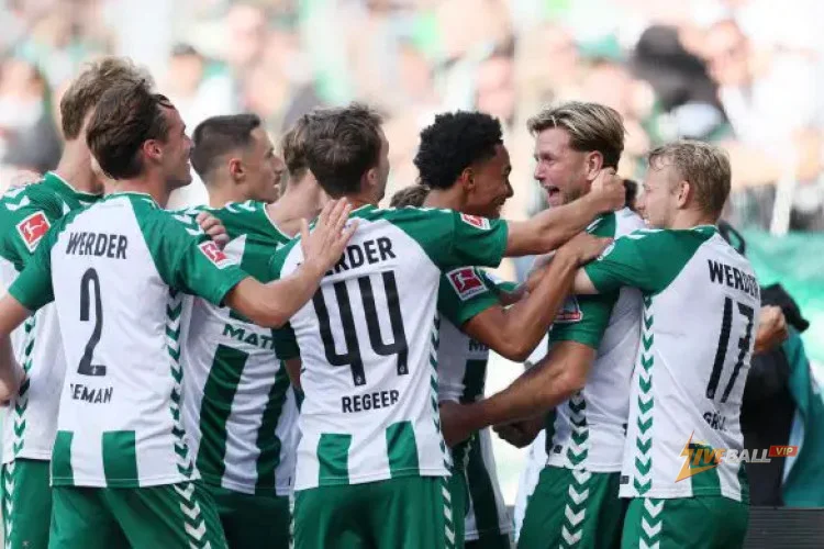 สามสิ่งที่เราได้เรียนรู้จากบุนเดสลีกาแมตช์เดย์ที่ 2 – เอลเวอร์สเบิร์กทำได้อีกครั้ง, ดอร์ทมุนด์ทำให้ชีวิตของพวกเขายากขึ้น และบุนเดสลีกาก็มีการแข่งขันที่มากขึ้น