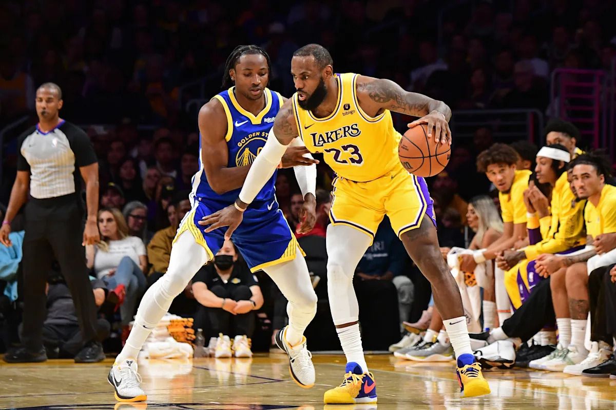 Cavs và Lakers Nhắm Đến Jonathan Kuminga Giữa Sự Không Chắc Chắn Của LeBron James